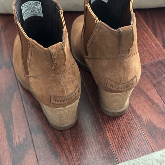 Sorel. Tan size 8 only worn once - Picture 6 of 16